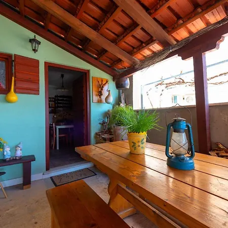 Апартаменти Tomi & Ivana Трогір