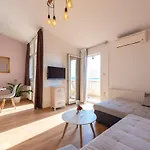 Tomi & Ivana Apartment