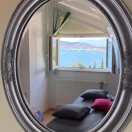 Tomi & Ivana * Τρογκίρ