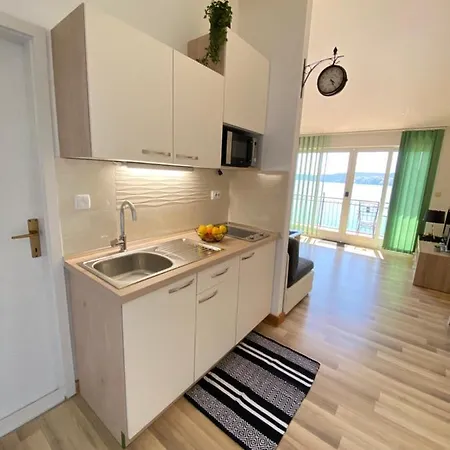 아파트 Tomi & Ivana *