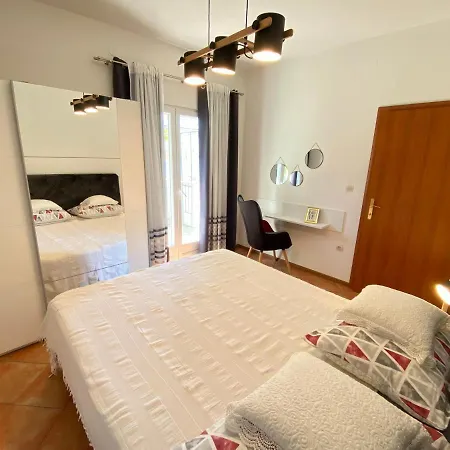 Tomi & Ivana * Τρογκίρ