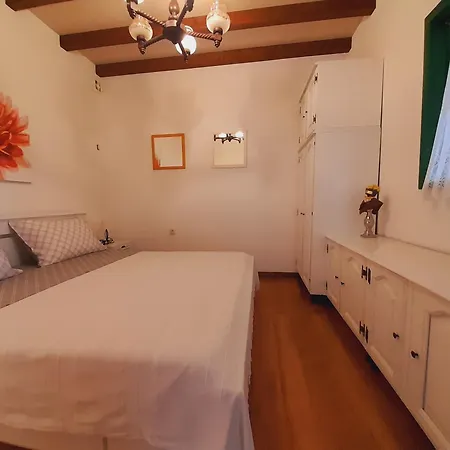 Tomi & Ivana * 트로기르