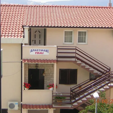 아파트 Tomi & Ivana *