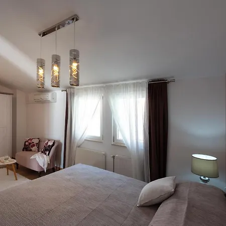 Tomi & Ivana Apartment