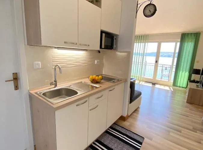 Apartament Tomi & Ivana *